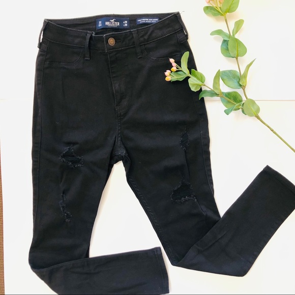 {Hollister} BACK TO SCHOOL Distressed black jeans (free top) - Picture 2 of 8